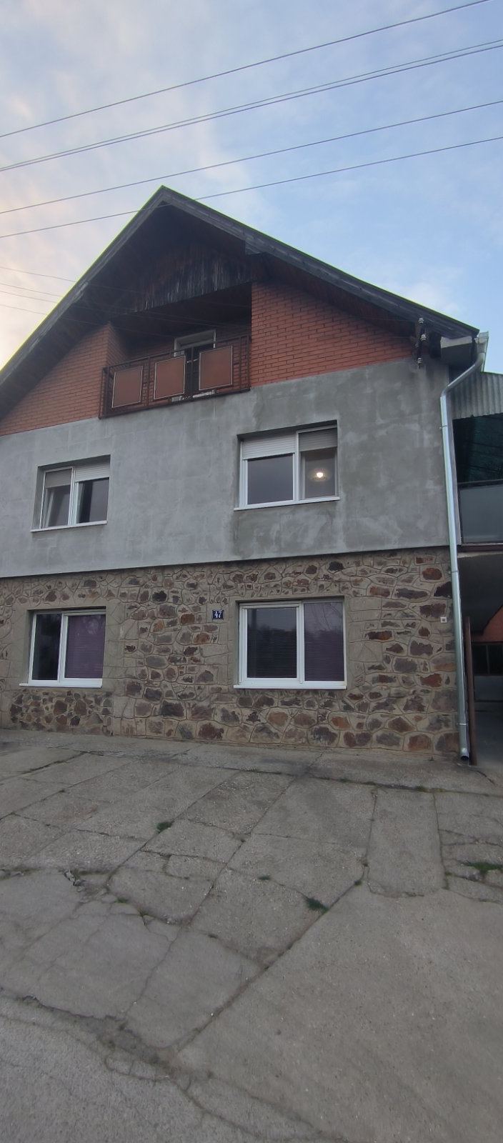 Odlična kuća u karlovcima – Sremski Karlovci | Linea Casa