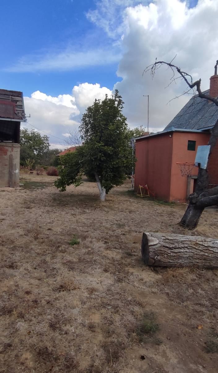 Vikendica na potezu Banstol - Krušedeol – Sremski Karlovci | Linea Casa